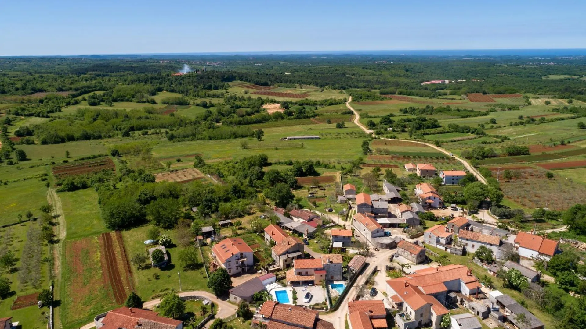 Villa Zinnia Fabci